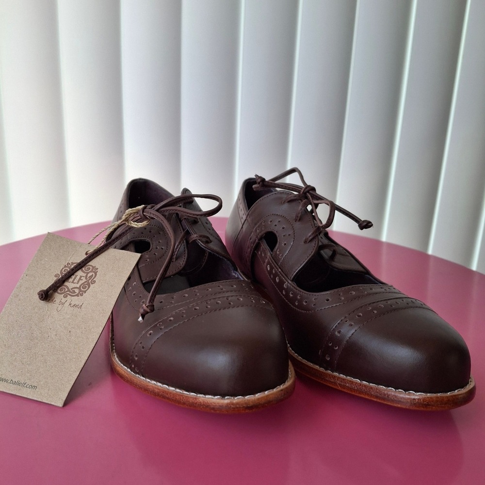 Bali ELF Scandinavia Leather Oxfords Womens Sz 8 Dark Brown Cutout Brogue Shoes
